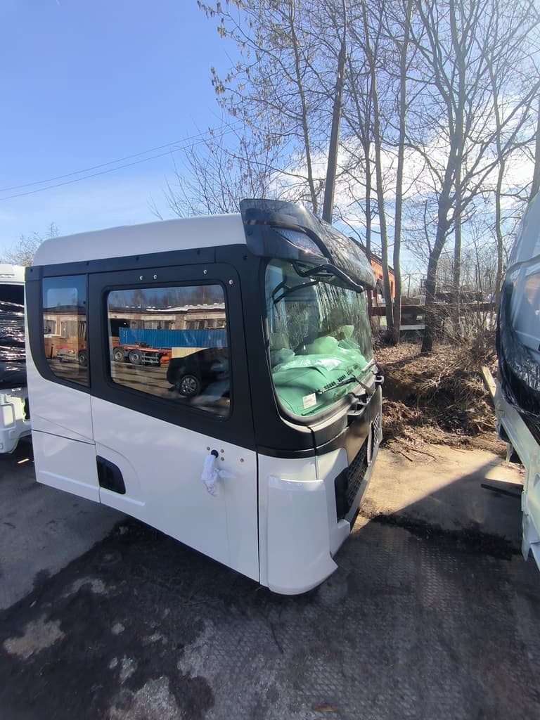 Кабина в сборе SHACMAN X3000 белый